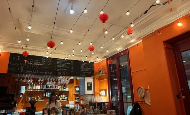 Rénovation d'un restaurant avec plâtrerie et peinture à La Croix Rousse 
