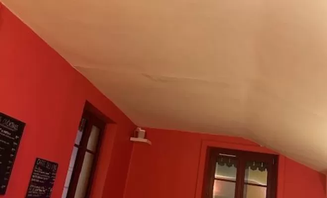 Rénovation d'un restaurant avec plâtrerie et peinture à La Croix Rousse 